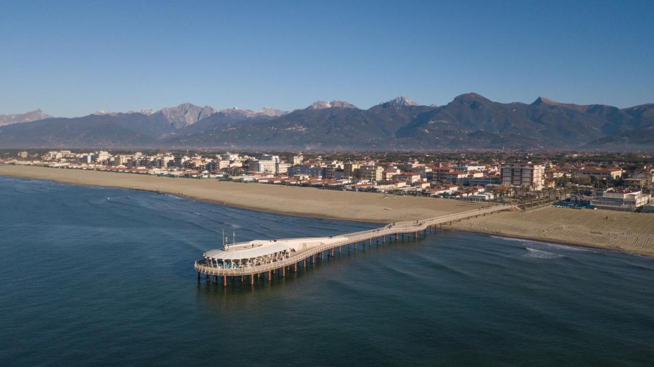 Apartamento Libeccio Lido di Camaiore Exterior foto